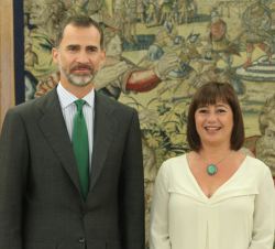 Don Felipe junto a la presidenta de las Illes Balears, Francina Armengol i Socías