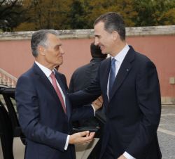 Don Felipe recibe al ex presidente de la República Portuguesa, Aníbal Cavaco Silva