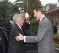 Su Majestad el Rey recibe al Presidente de la República Oriental del Uruguay, Tabaré Vázquez
