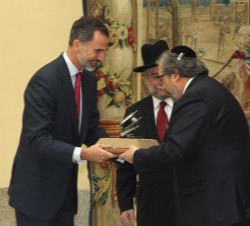 Su Majestad el Rey recibe el 2016 Lord Jakobovitz Prize of European Jewry