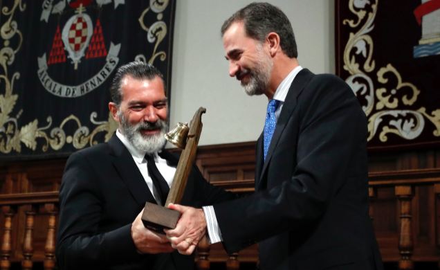 Antonio Banderas recibe, de manos de Su Majestad el Rey, el galardón "Camino Real"