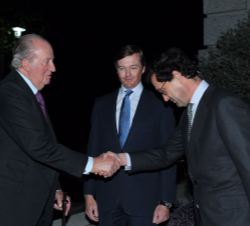Su Majestad el Rey Don Juan Carlos recibe el saludo del Subsecretario de Agricultura y Pesca, Alimentación y Medio Ambiente, Jaime Haddad Sánchez de C