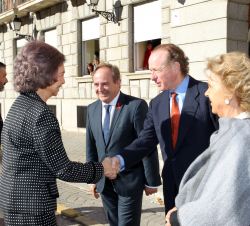 Su Majestad la Reina recibe el saludo del director de la Agencia Española de Cooperación Internacional para el Desarrollo (AECID), Luis Tejada