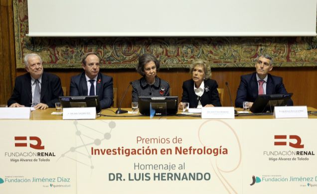Doña Sofía durante la entrega de los premios de investigación en nefrología