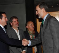 Su Majestad el Rey recibe el saludo del presidente de la Confederación Española de la Pequeña y Mediana Empresa (CEPYME), Antonio Garamendi