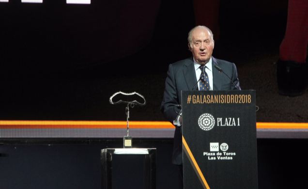Don Juan Carlos, durante sus palabras de agradecimiento tras recibir el premio "Embajador Universal de la Tauromaquia".