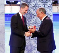 Su Majestad el Rey entrega el "Premio Fernández Latorre 2018" al presidente de la República Portuguesa, Marcelo Rebelo de Sousa