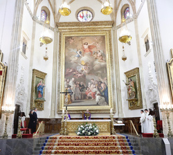 Vista general del altar durante la Misa Funeral en memoria de don José Pedro Pérez-Llorca Rodrigo