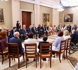 Audiencia de Sus Majestades los Reyes con una delegación del Comité Español de Representantes de Personas con Discapacidad (CERMI)