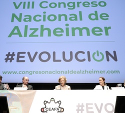 Su Majestad la Reina Doña Sofía preside el “VIII Congreso Nacional de Alzheimer”