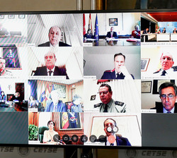 Pantalla de la videoconferencia durante la reunión del Centro de Coordinación del Ministerio del Interior