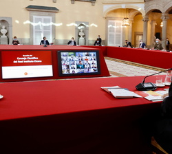 Reunión del Consejo Científico del Real Instituto Elcano de Estudios Internacionales y Estratégicos presidida por S.M. el Rey