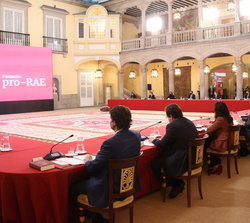Miembros del Patronato de la Fundación Pro Real Academia Española durante la reunión