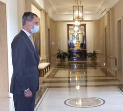 Su Majestad el Rey recibe el saludo del presidente de la Cámara de Comercio de Estados Unidos en España, AmChamSpain, Jaime Malet 