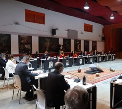 Reunión de los Patronatos de la Fundación Goya en Aragón y Consorcio Cultural Goya Fuendetodos, presidida por los Reyes