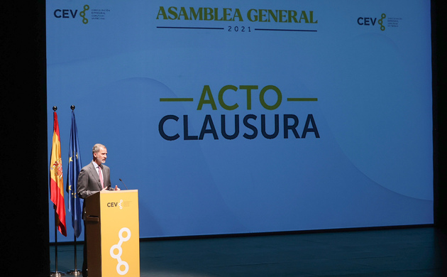 Su Majestad el Rey durante su intervención en la Asamblea General de la Confederación Empresarial de la Comunitat Valenciana (CEV)