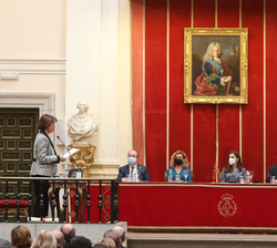 Su Majestad la Reina durante la intervención de la presidenta de la Asociación Hispania Nostra