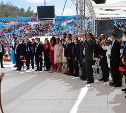 Su Majestad el Rey junto a los jefes de Estado y de Gobierno asistentes a la ceremonia