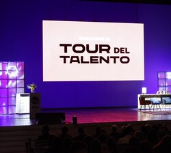 Vista del escenario del “Tour del Talento”