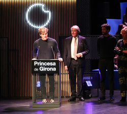 Intervención de agradecimiento de Antonio Espinosa de los Monteros, cofundador y consejero delegado de AUARA, galardonado con el premio “CreaEmp