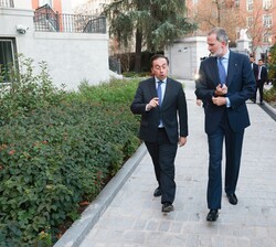 Llegada del Rey al Ministerio de Asuntos Exteriores, Unión Europea y Cooperación, recibido por José Manuel Albares