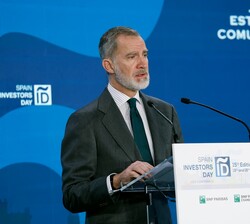 Don Felipe dirige unas palabras a los asistentes a la inauguración de la XV edición del "Spain Investors Day"
