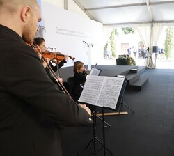 La ceremonia, que contó con la interpretación de la pieza musical “Air de la Suite n.3 BWV 1068 de Johann Sebastian Bach” a cargo del cuar