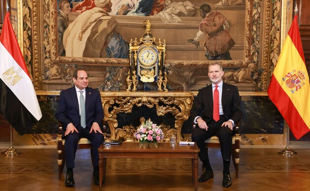 Encuentro de Su Majestad el Rey con Su Excelencia el Presidente de la República Árabe de Egipto