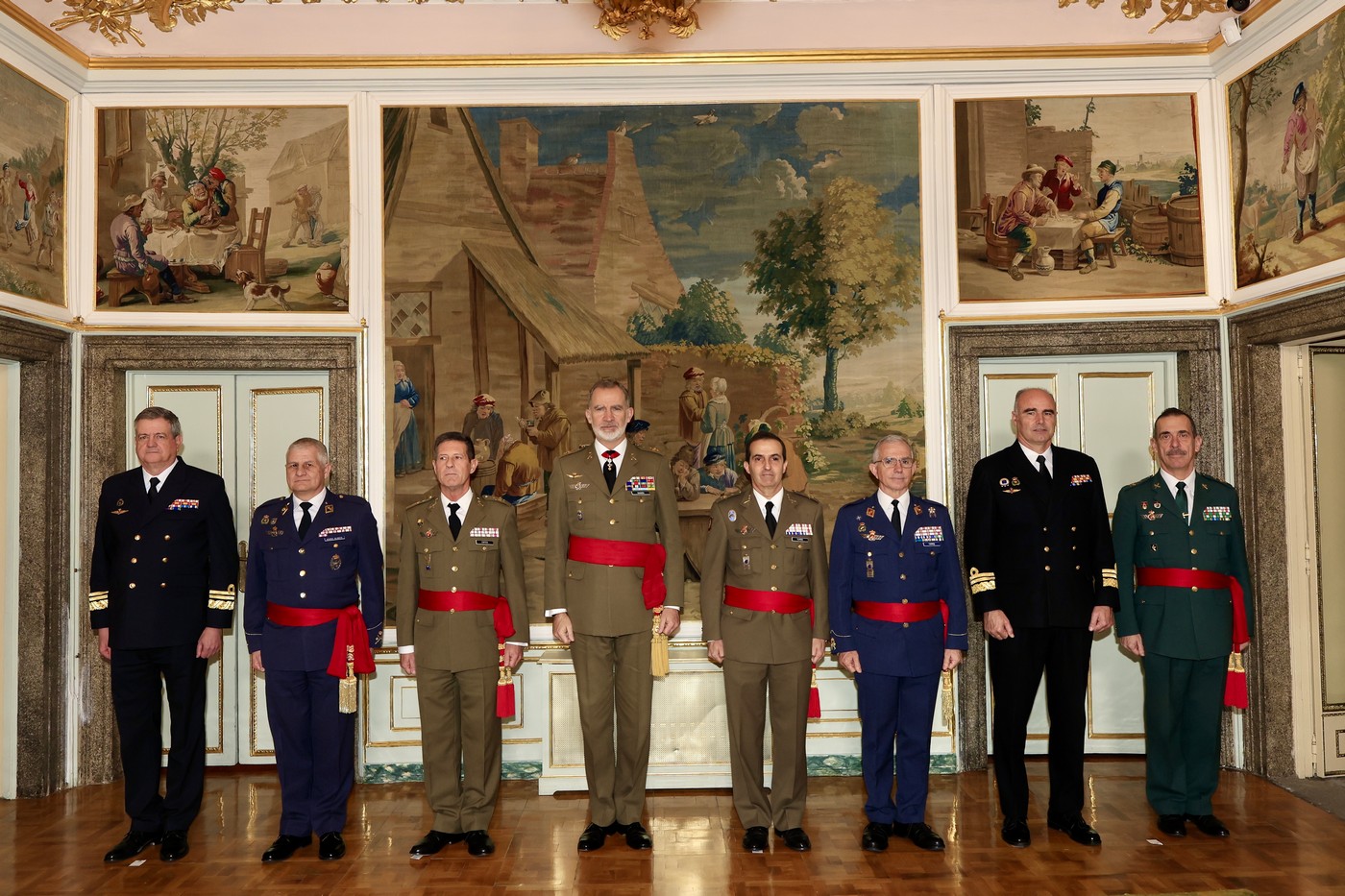 Division Rey InicioActividades y Agenda - Audiencia militar a un grupo de generales ...