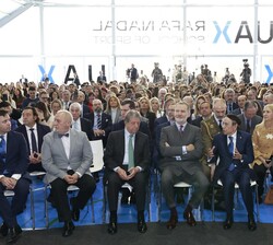 El Rey en la primera fila de asientos