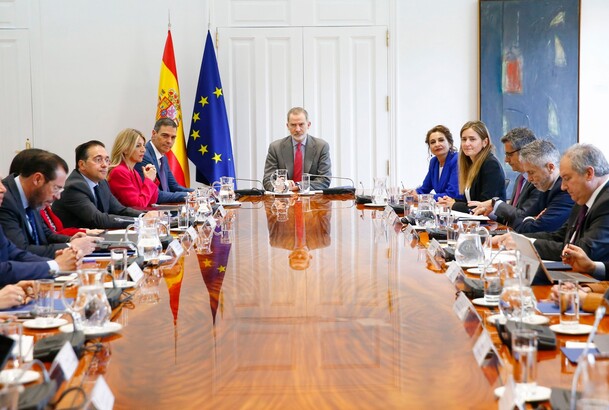 Su Majestad el Rey preside reunión del Consejo de Seguridad Nacional