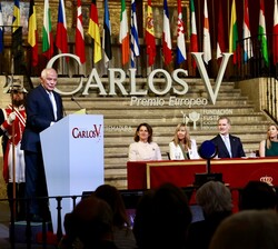Momento de la intervención del Excmo. Sr. Josep Borrell