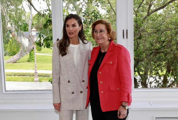 Su Majestad la Reina recibe en audiencia a la fiscal de Sala de la Fiscalía de Sala coordinadora de menores de la Fiscalía General del Estado, María T