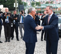 Su Majestad el Rey recibe el saludo del Presidente de la República Portuguesa,  Marcelo Rebelo de Sousa