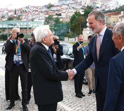Su Majestad el Rey recibe el saludo del Presidente de la República Italiana, Sergio Mattarella