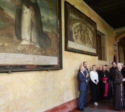 Recorrido de Don Felipe y Doña Letizia en su vista al Real Monasterio de Santa María de Guadalupe