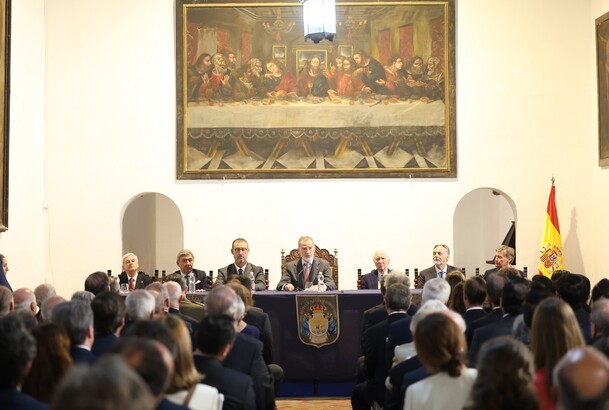 Su Majestad el Rey durante la reunión anual de las cinco Reales Maestranzas de Caballería