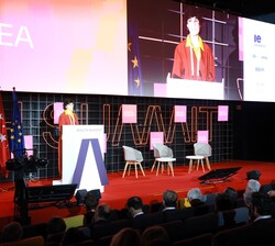 Intervención de María Benjumea
