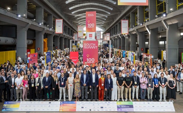 Su Majestad el Rey con los asistentes y participantes en el “South Summit 2025”