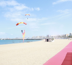 Exhibición de la Patrulla Acrobática Paracaidista PAPEA del Ejército del Aire y del Espacio