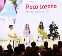 Testimonios de Paco, propietario de una papelería en Catarroja; Jesús, beneficiario, y Graziela, madrina y voluntaria del proyecto “Tú historia 