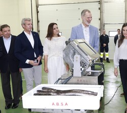 Don Felipe y Doña Letizia durante su visita a la Lonja