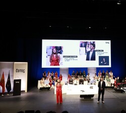 Chim y Albanta presenta el sumario de los contenidos de la Gala