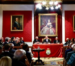 Su Majestad el Rey declara abierta la sesión