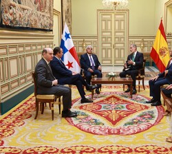 Encuentro de Su Majestad el Rey con el presidente de la República de Panamá, José Raúl Mulino