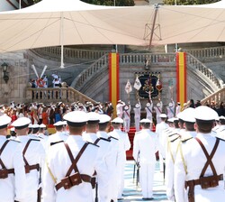 Homenaje a los que dieron su vida por España
