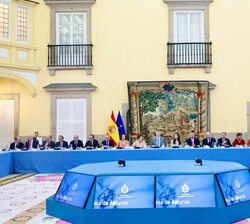 Don Felipe y Doña Letizia presiden la reunión anual con los miembros de los Patronatos de la Fundación Princesa de Asturias