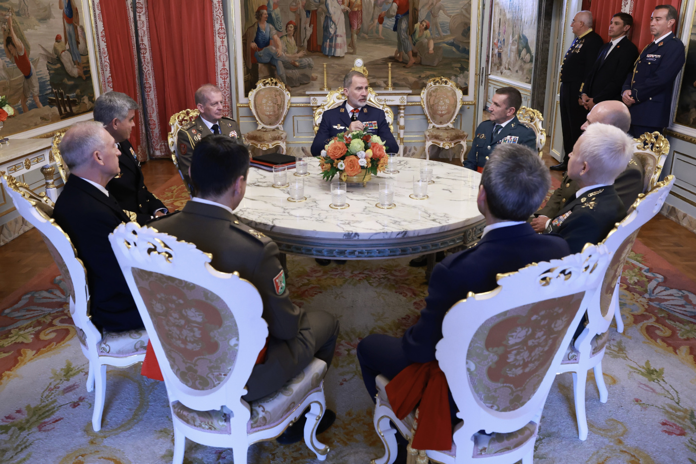 Division Rey InicioActividades y Agenda - Audiencia militar a un grupo de generales ...