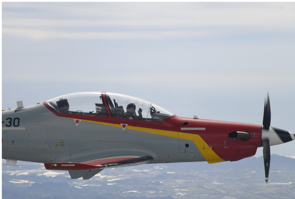 Su Alteza Real la Princesa de Asturias, durante su segundo vuelo en solitario realizado durante su periodo de formación en la Academia General del Air