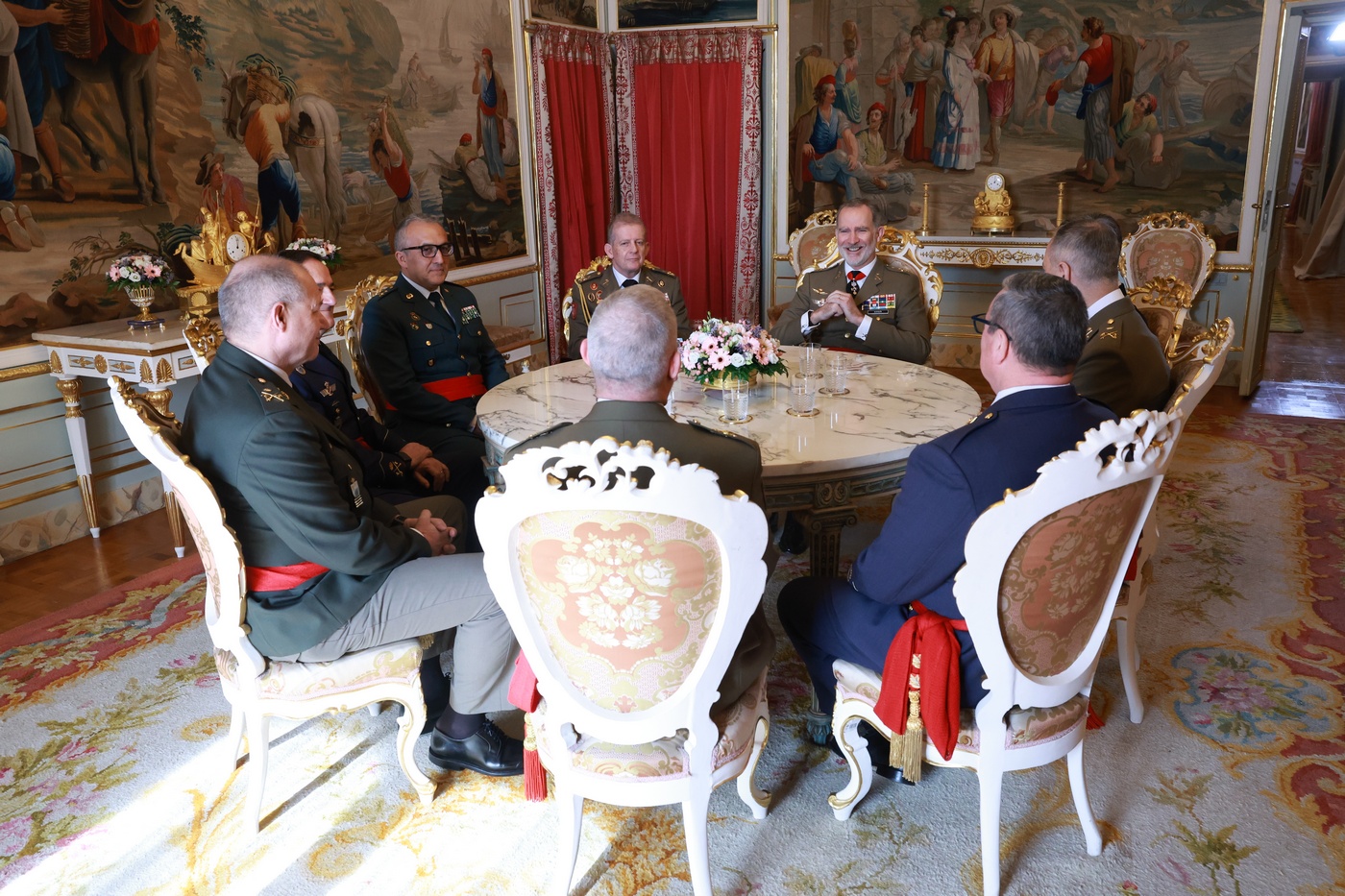 InicioActividades y Agenda - Audiencia militar a un grupo de generales ...